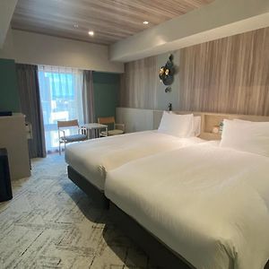 Compact Twin Room